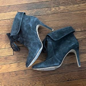 JOIE SUEDE BOOTIES WITH TASSLES SIZE 7.5